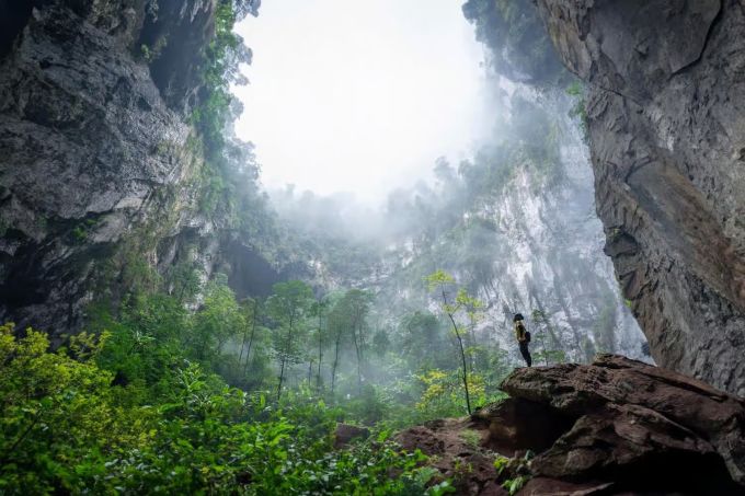 Cảnh quan thiên nhiên trong hang Sơn Đoòng. Ảnh: BBC