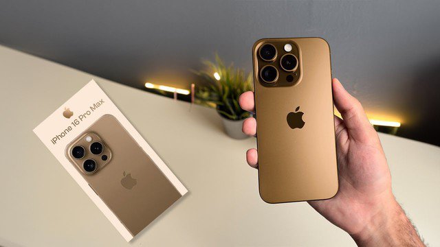 Nhiều người dự đoán rằng, iPhone 16 sẽ cho ra mắt màu mới là màu đồng, trong khi đó có người lại đoán&nbsp;rằng sẽ là màu cà phê.