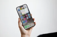 Cách khóa và ẩn ứng dụng trên iPhone chạy iOS 18