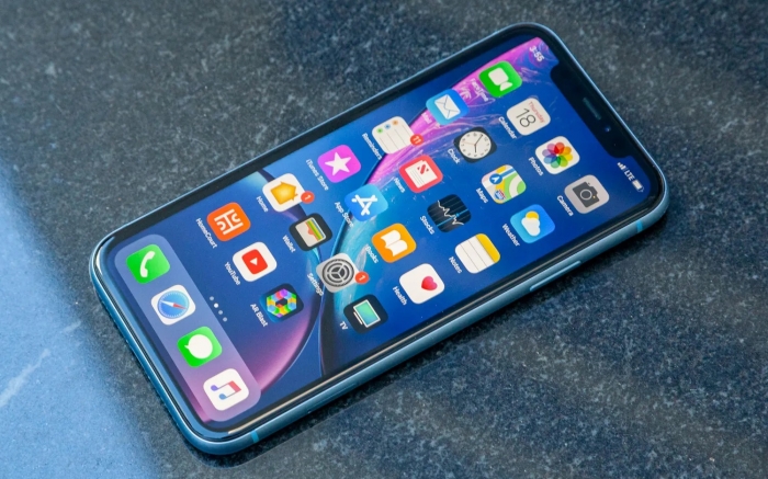 iPhone xr t12 1