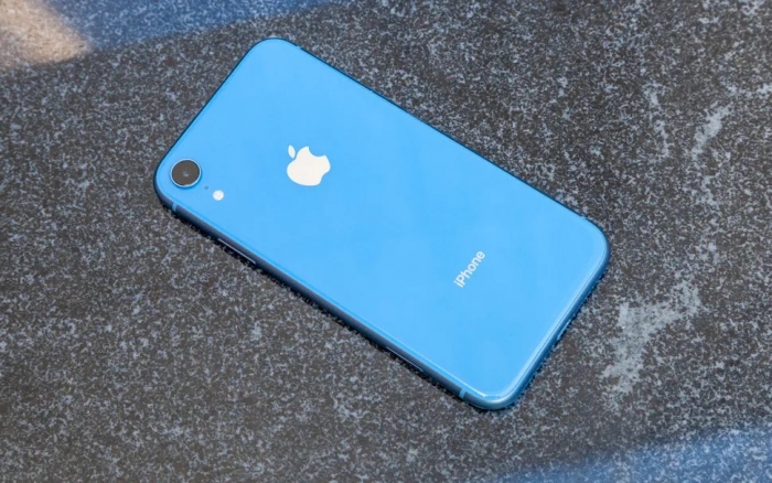 iPhone xr t12 3